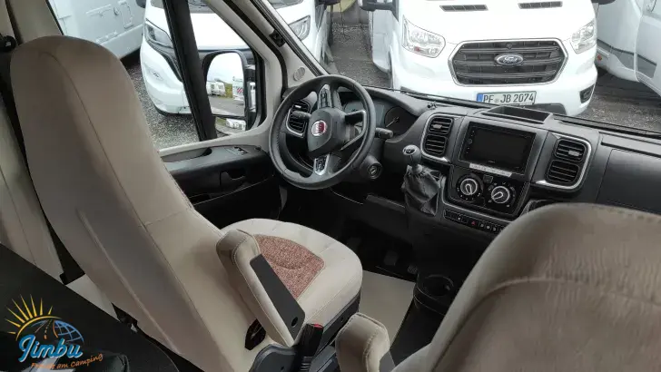 Fahrerhaus Malibu Van Diversity 640 LE K Aufstelldach 180 PS 2130-183