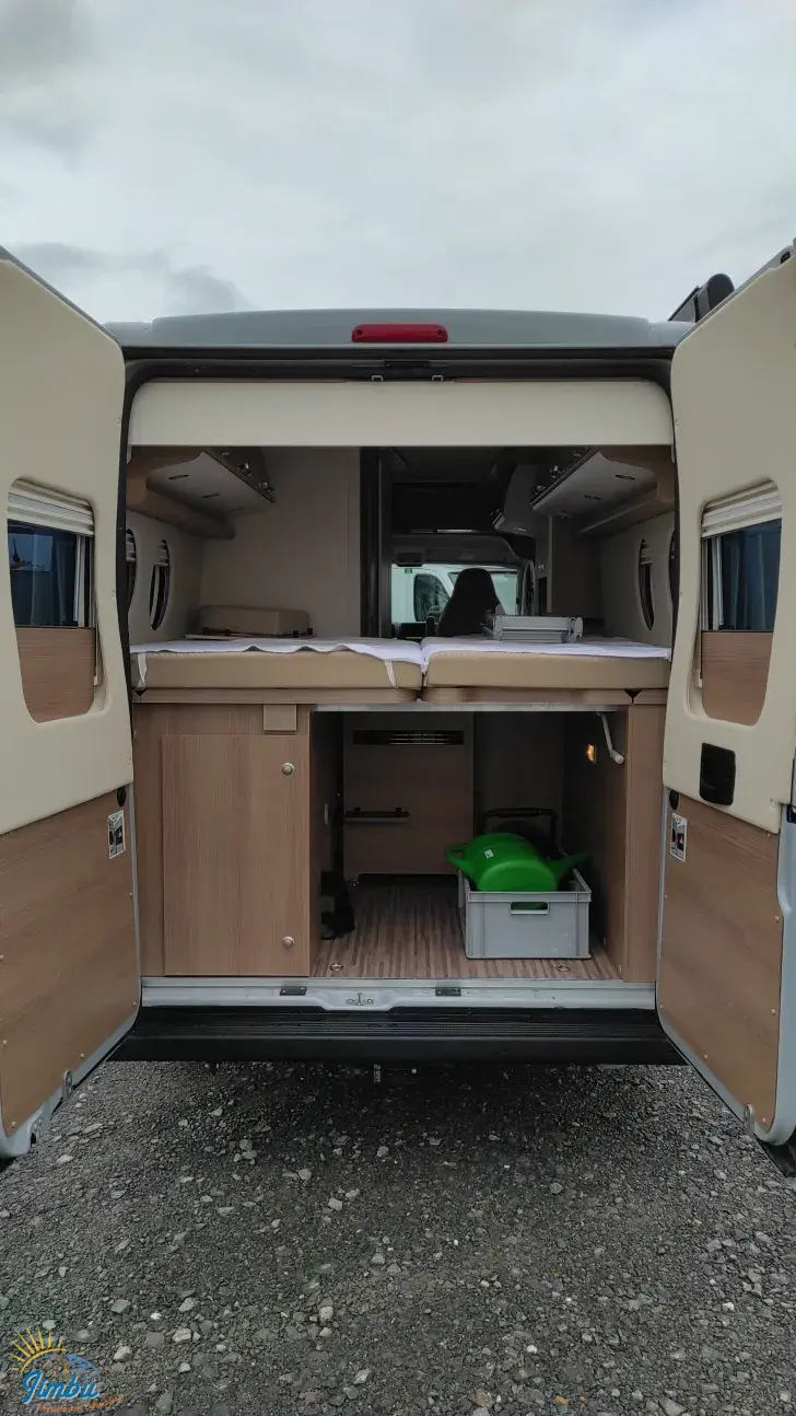 Heckgarage Malibu Van Diversity 640 LE K Aufstelldach 180 PS 2130-183