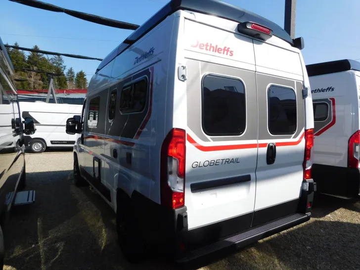 Fahrzeugbild Dethleffs Globetrail 540 DR Fiat 95-Jahre-Paket+Schlafdach #5