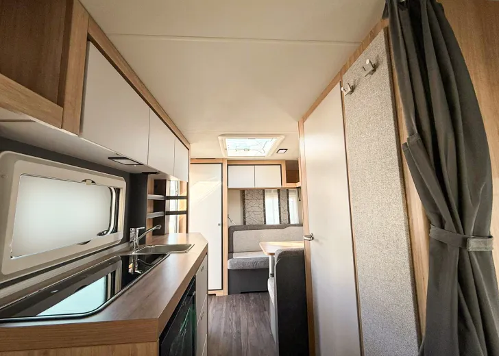 Fahrzeugbild Knaus Sport 420 QD #18