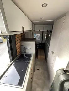 Fahrzeugbild Hymer Grand Canyon S CrossOver 600 Schlafdach, Router #4