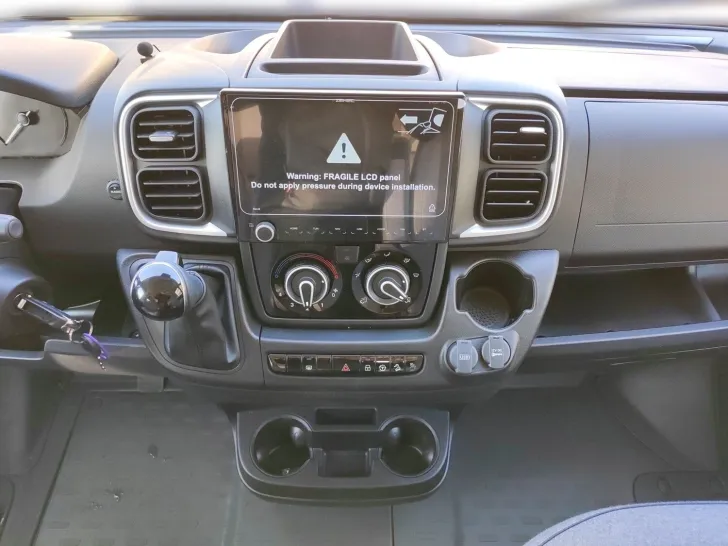 Fahrzeugbild Sunlight Cliff 600 IC-LINE Entry #9