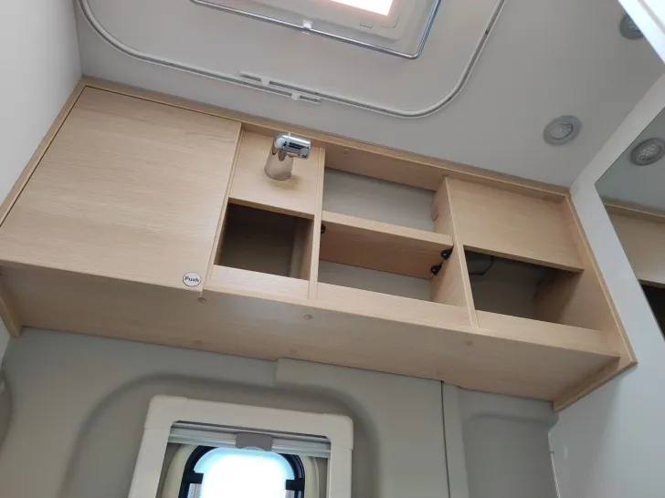 Fahrzeugbild Sunlight Cliff 600 IC-LINE Entry #16