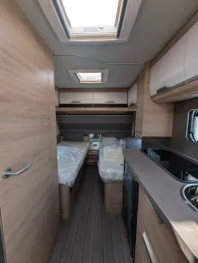 Fahrzeugbild Knaus Südwind 460 EU Black Selection 1.700 kg - 4059 #8