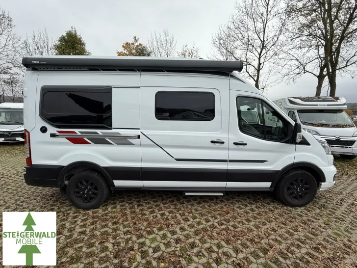 Fahrzeugbild LMC Innovan 590 FORD #4