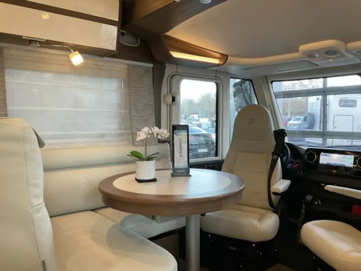 Fahrzeugbild Hymer BML 890-I / Queensbett / 5.5 t / Modell 2026 #7