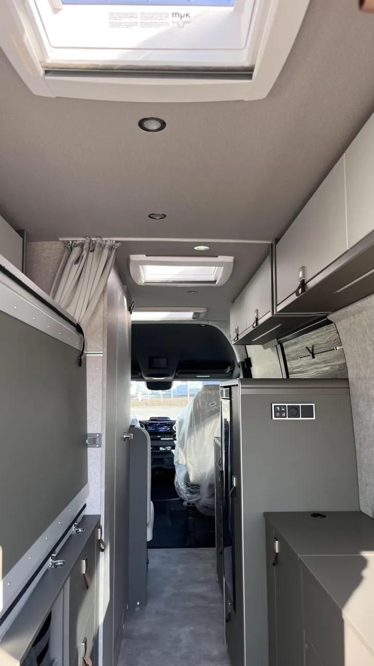 Fahrzeugbild Hymer Camper Van Camper Van Grand Canyon 700 #6