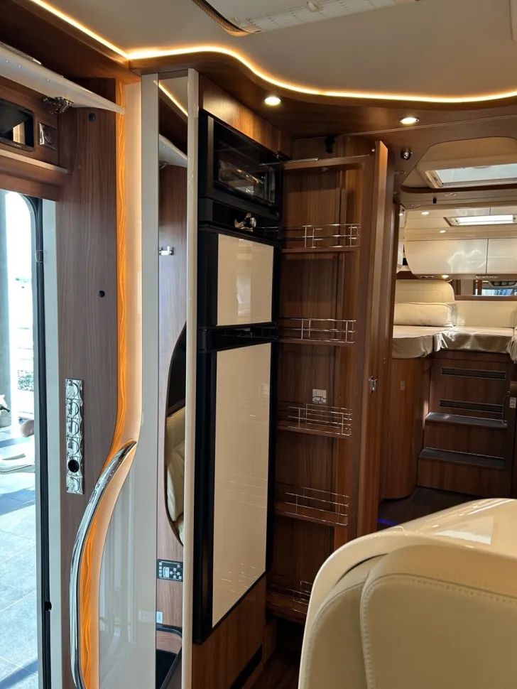 Fahrzeugbild Carthago chic s-plus I 61 XL LE #14