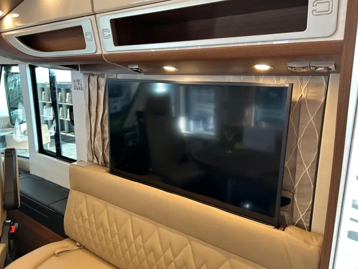 Fahrzeugbild Carthago chic s-plus I 61 XL LE #20