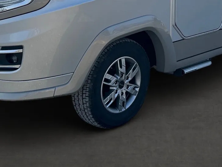 Fahrzeugbild Carthago chic s-plus I 50 LE #6