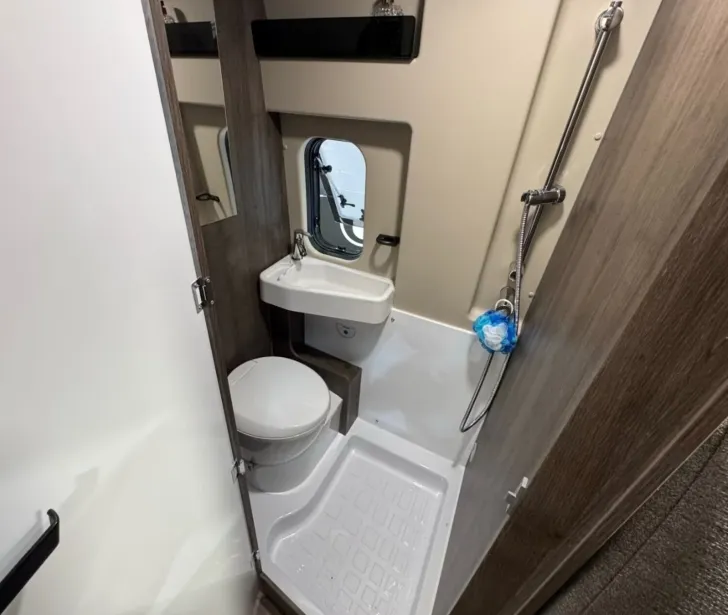 Fahrzeugbild Benimar Benivan B160 STORMLINE #5