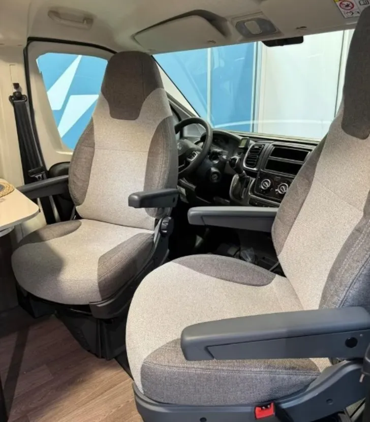 Fahrzeugbild Benimar Benivan B160 STORMLINE #7