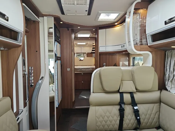 Fahrzeugbild Carthago chic e-line xl I 64 QB SIE SPAREN 77.670,- #18