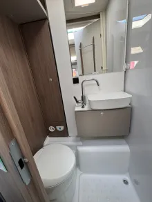 Fahrzeugbild Carado T 338 #7