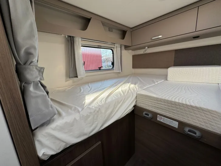 Fahrzeugbild Carado T 338 #12