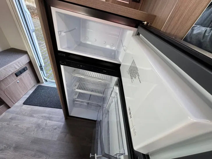 Fahrzeugbild Carado T 338 #15