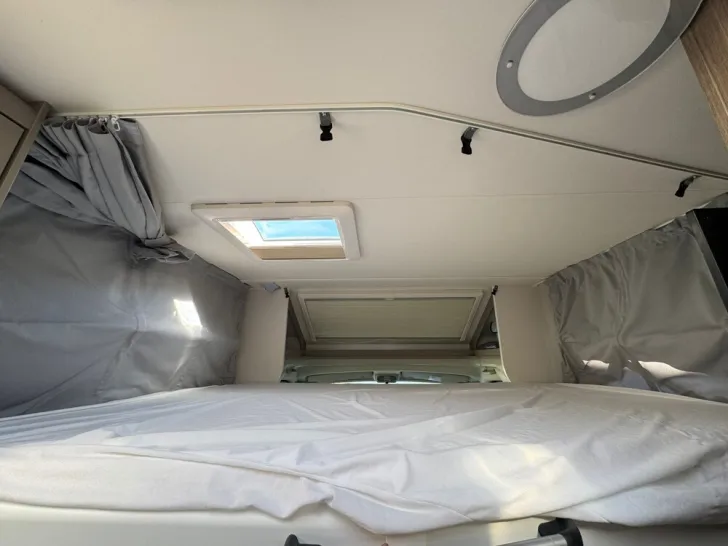 Fahrzeugbild Carado T 338 #16