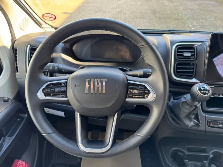 Fahrzeugbild Carado T 338 #20