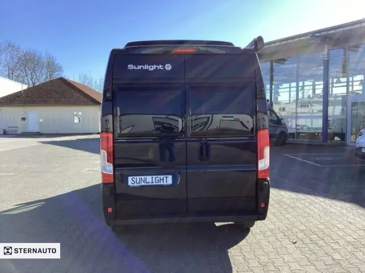 Fahrzeugbild Sunlight Fiat Cliff 600 #5