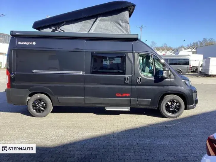 Fahrzeugbild Sunlight Fiat Cliff 600 #8