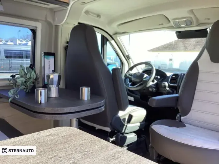 Fahrzeugbild Sunlight Fiat Cliff 600 #12