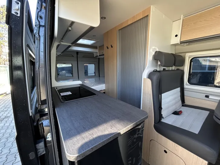 Fahrzeugbild Sunlight Cliff X 600 #8