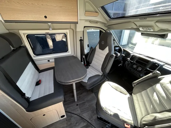 Fahrzeugbild Sunlight Cliff X 600 #14