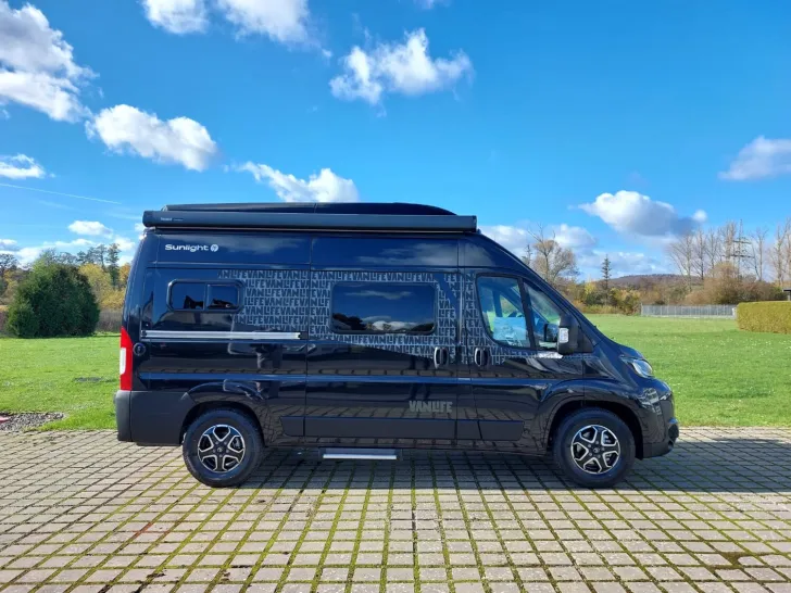 Fahrzeugbild Sunlight Vanlife 540 Markise/AT/10 Zoll Navi/Kamera/ #1