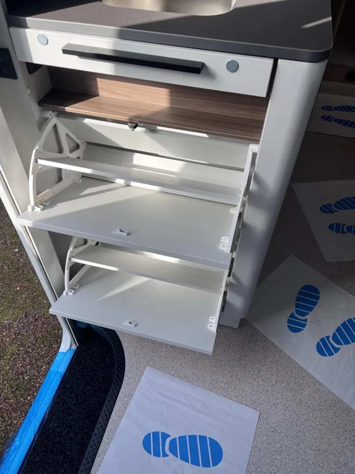 Fahrzeugbild LMC Cruiser 740 EL #9