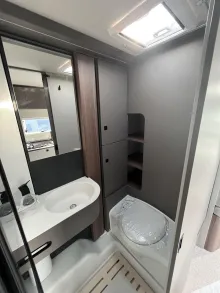 Fahrzeugbild LMC Cruiser 740 EL #13