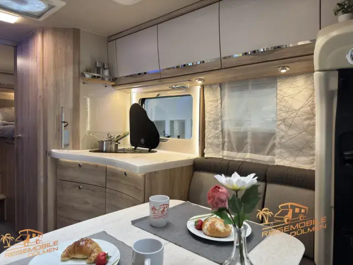 Fahrzeugbild Eura Mobil Profila T 726 EF #14