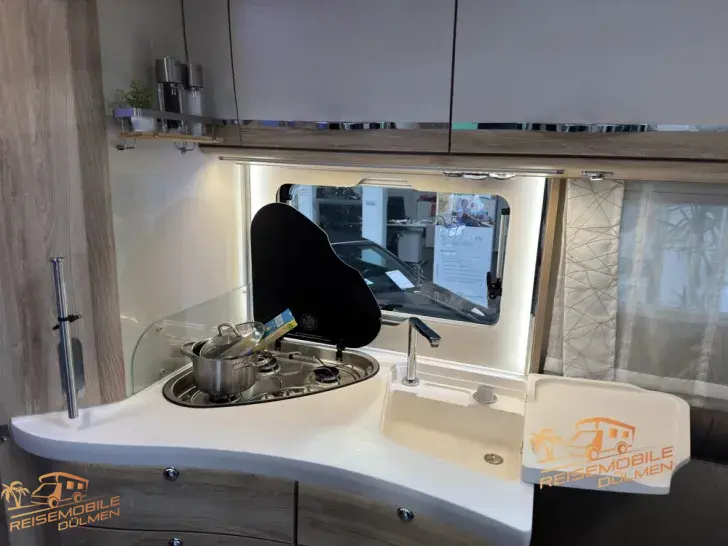 Fahrzeugbild Eura Mobil Profila T 726 EF #18