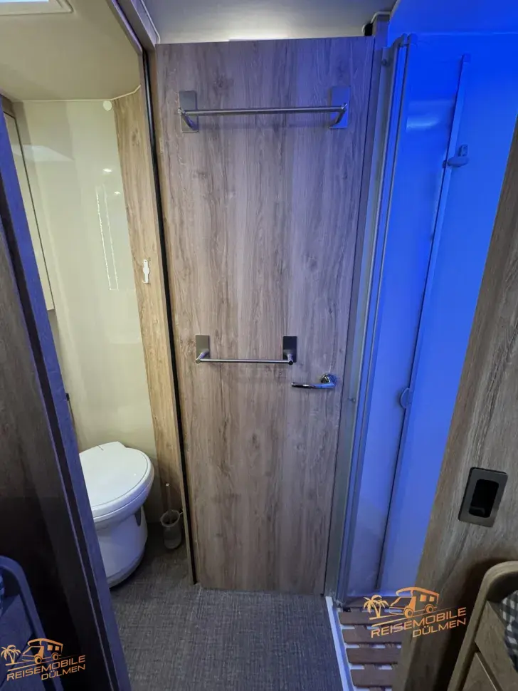 Fahrzeugbild Eura Mobil Profila T 726 EF #28