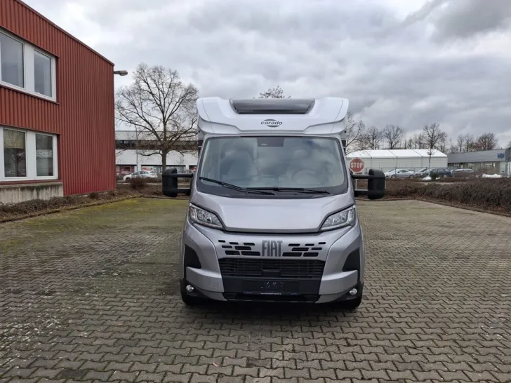 Fahrzeugbild Carado T 328 #6