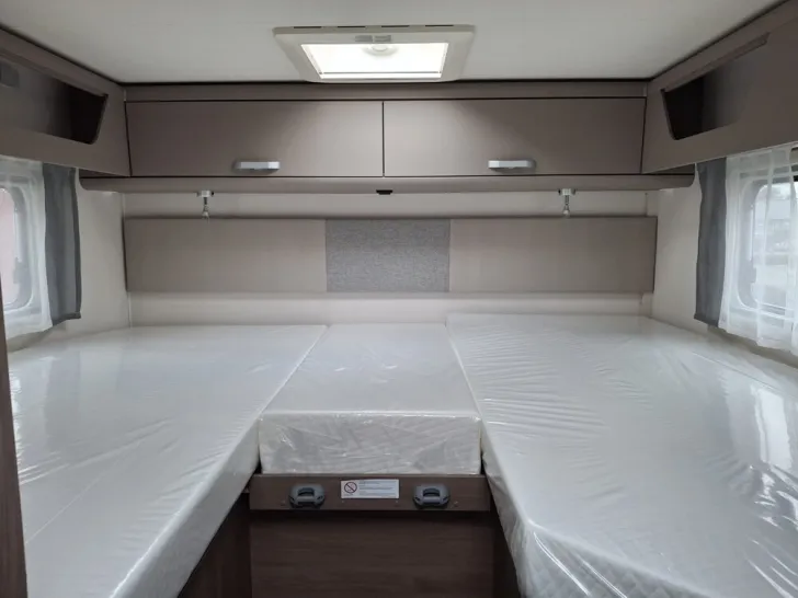 Fahrzeugbild Carado T 328 #12