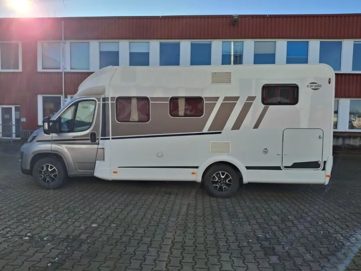 Fahrzeugbild Carado T 328 #6