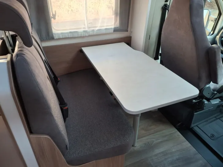 Fahrzeugbild Carado T 328 #11