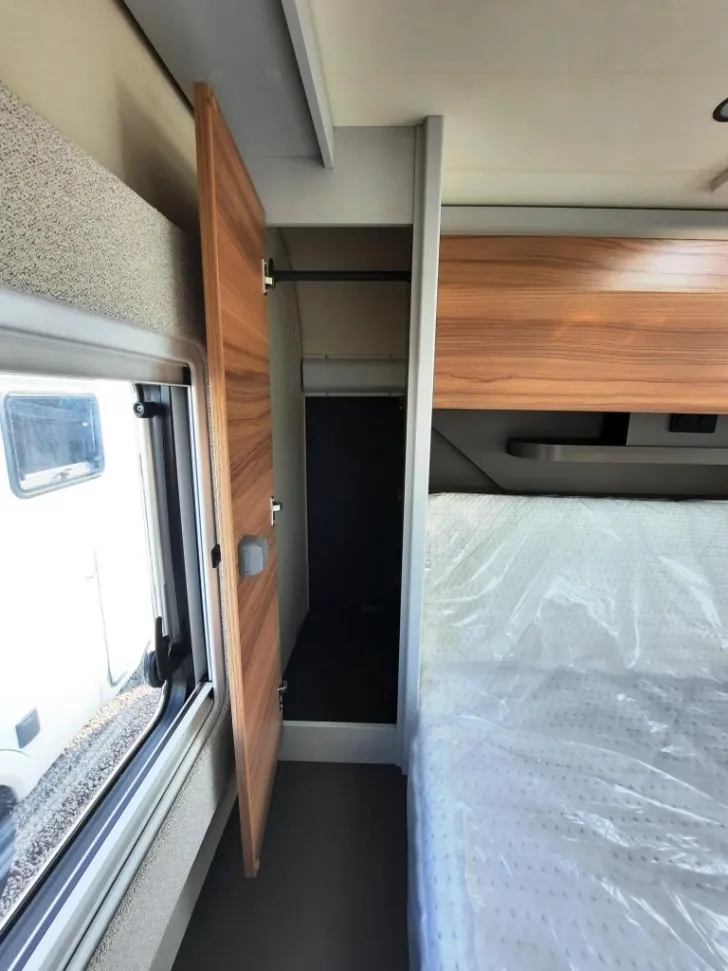 Fahrzeugbild Bürstner B66 732 TD MJ 2026 - 7.333,- € sparen #17