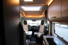 Fahrzeugbild Knaus BoxLife 600 ME Platinum Selection Automatik | Heck-Hubbett #7