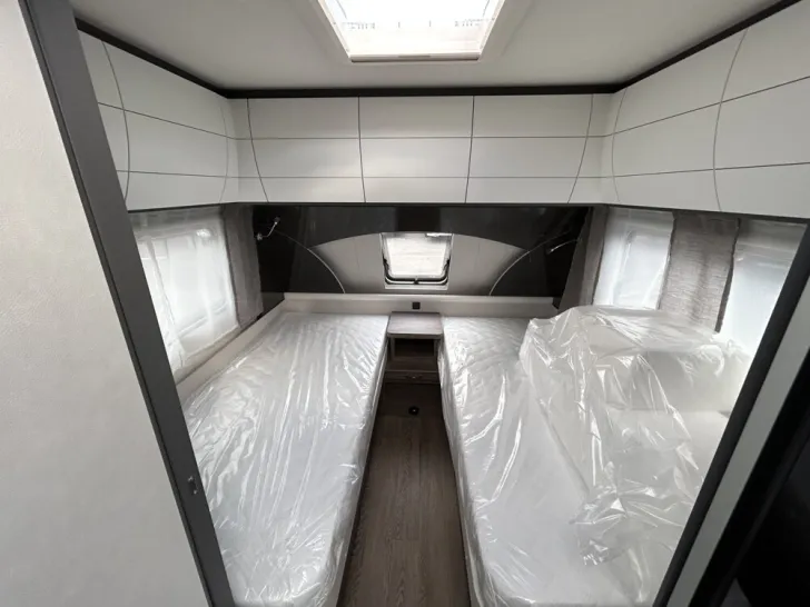 Fahrzeugbild Hobby Excellent Edition 495 UL #12