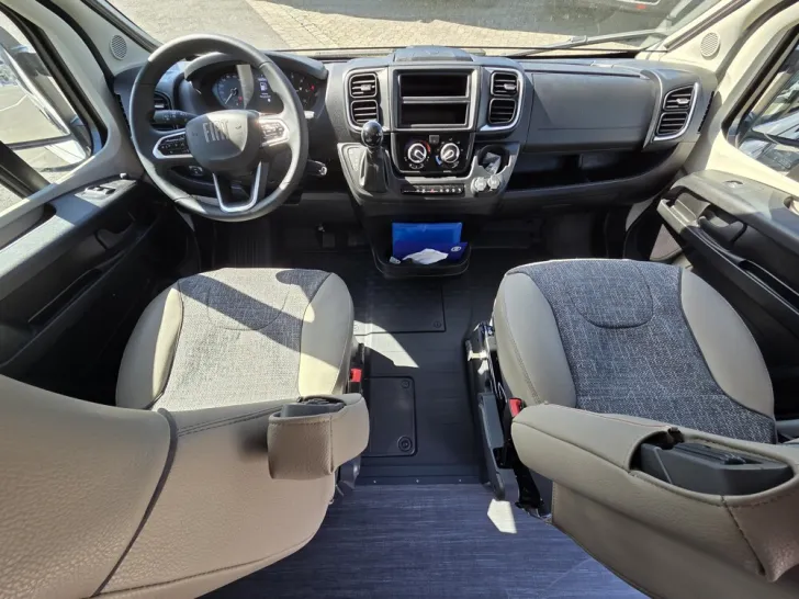 Fahrzeugbild Dethleffs Globetrail 600 DS Fiat #7