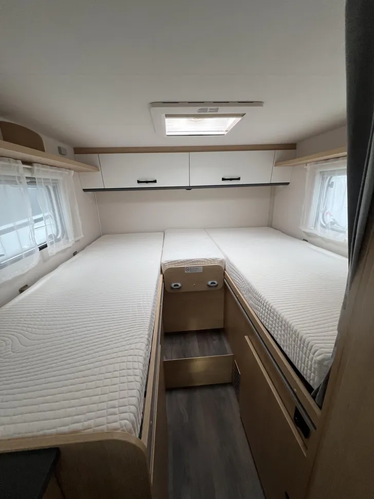 Fahrzeugbild Sunlight Adventure V 66 *SAT*TV*NAVI*RFK*Automatik* #13
