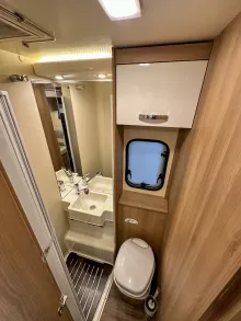 Fahrzeugbild Roller Team Auto-Roller 264 TL #14