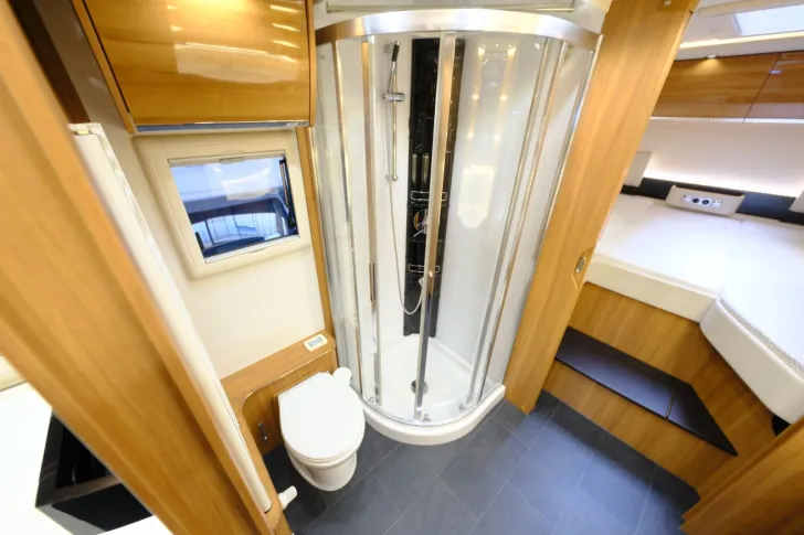 Fahrzeugbild Concorde Liner Plus 996 L Centurion-Style/Automatik/Einz. #18
