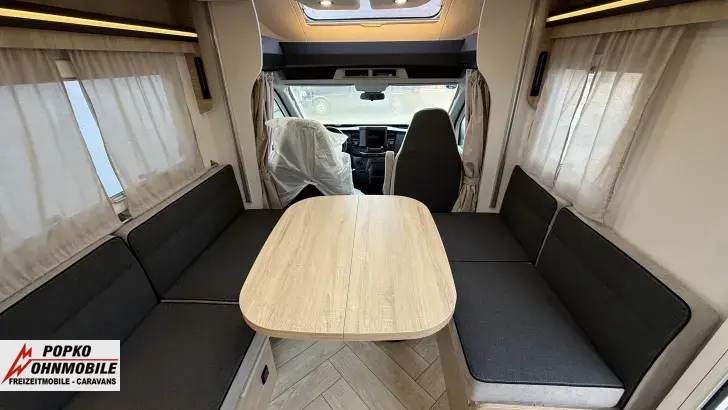 Fahrzeugbild Chausson Teilintegrierte 630 Titanium Line Kompressor Kühlschrank #8