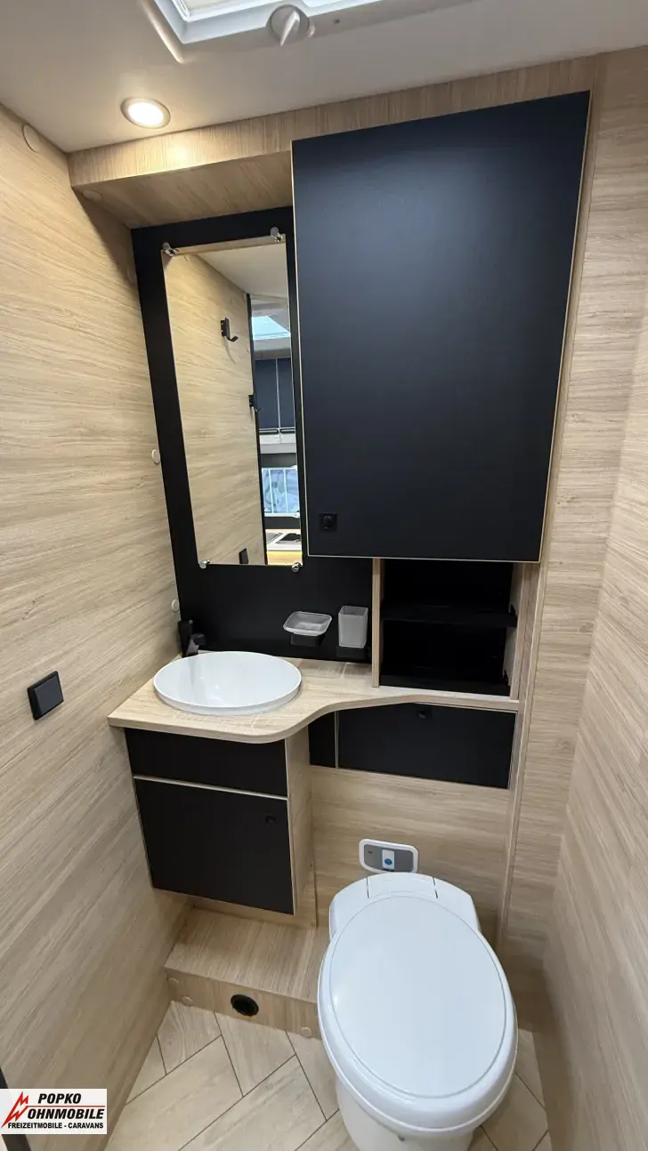 Fahrzeugbild Chausson Teilintegrierte 630 Titanium Line Kompressor Kühlschrank #11