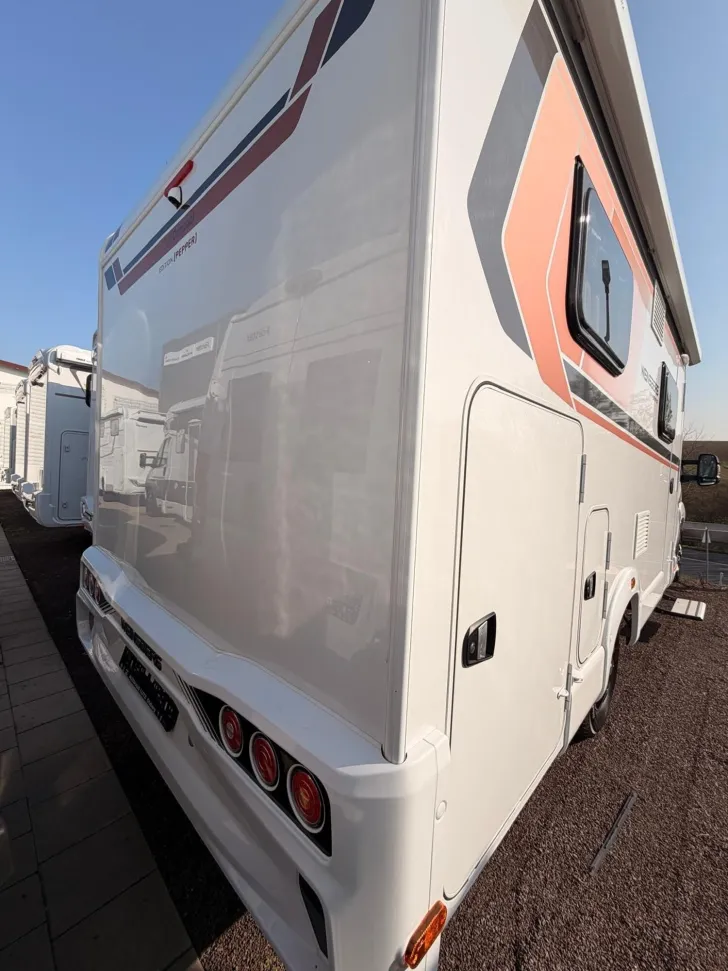 Fahrzeugbild Weinsberg CaraCompact EDITION PEPPER 600 MEG #4