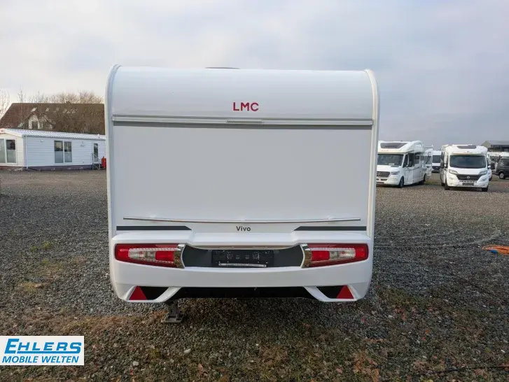 Fahrzeugbild LMC Vivo 580 D 2000kg/Vivo-Paket/Polsterstoff Gravel/front Küche #17