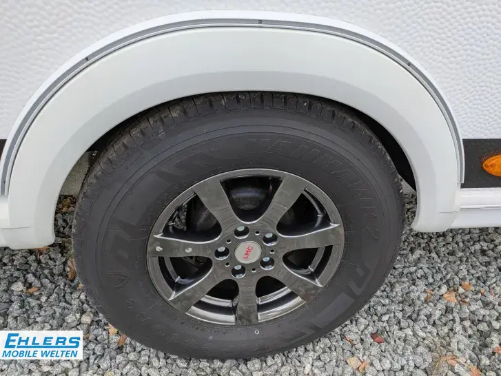 Fahrzeugbild LMC Vivo 580 D 2000kg/Vivo-Paket/Polsterstoff Gravel/front Küche #21