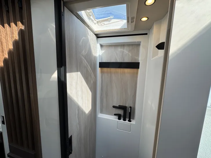 Fahrzeugbild Bürstner Signature SFT 7.0 #14